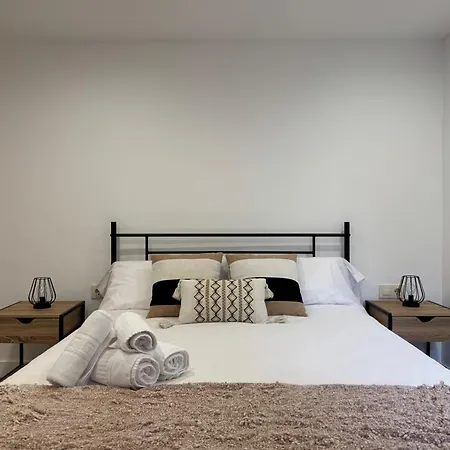 Centro Reformado, Ave-vialia - Muy Céntrico 5pax *