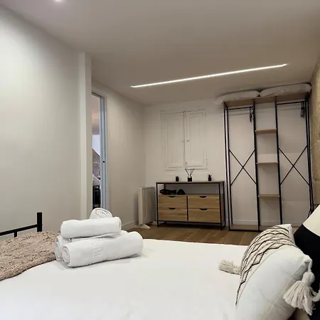 Centro Reformado, Ave-vialia - Muy Céntrico 5pax *