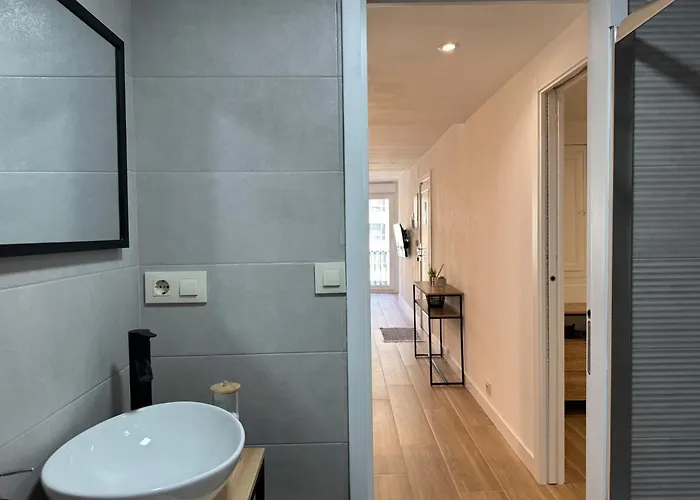 Apartamento Centro Reformado, Ave-vialia - Muy Centrico 5pax Vigo