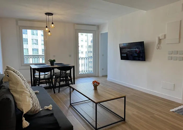 Apartamento Centro Reformado, Ave-vialia - Muy Centrico 5pax